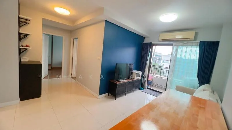 2 Bedroom condo in Summer Garden Chaeng Wattana