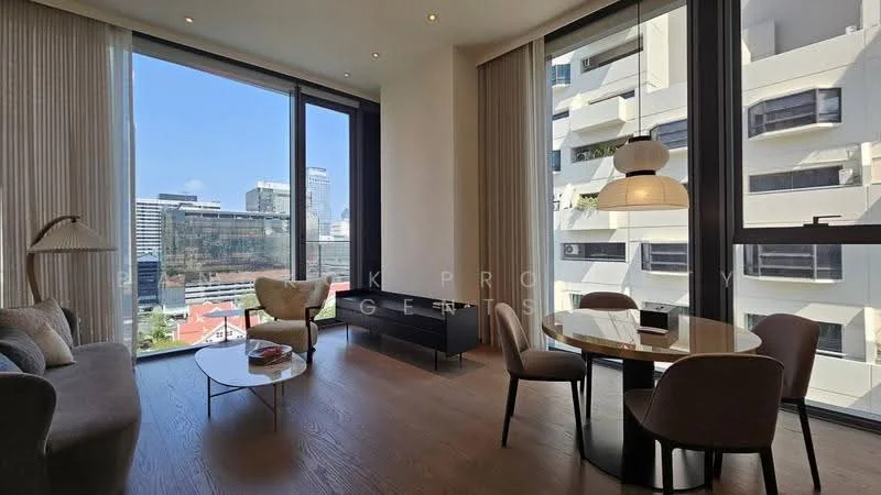 1 Bedroom condo in Scope Langsuan