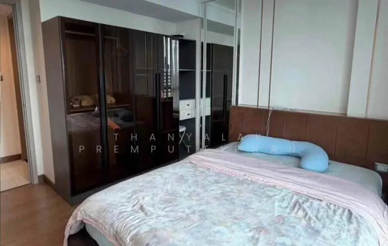 1 Bedroom condo in Supalai Oriental Sukhumvit 39