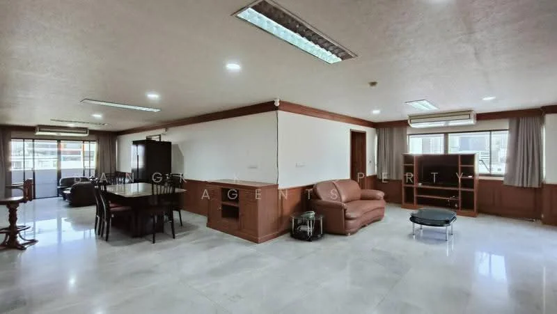 3 Bedroom condo in Ruamjai Heights