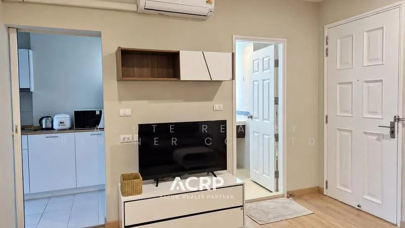 1 Bedroom condo in Life @ Sathorn 10