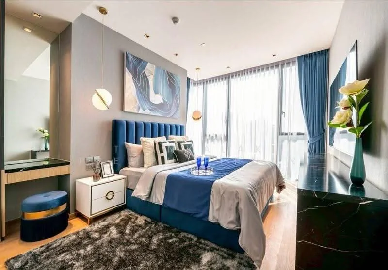 2 Bedroom condo in BEATNIQ Sukhumvit 32