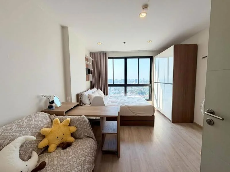 1 Bedroom condo in IDEO Sathorn Tha Phra