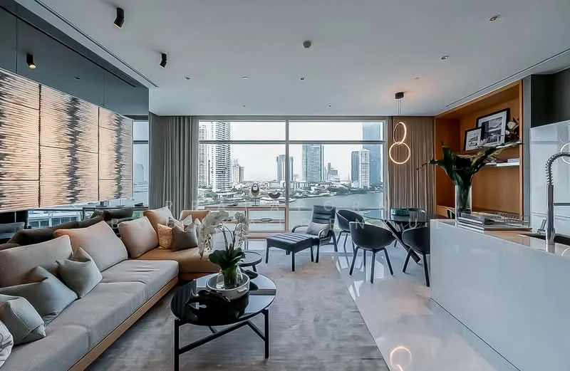 2 Bedroom condo in Four Seasons Private Residences