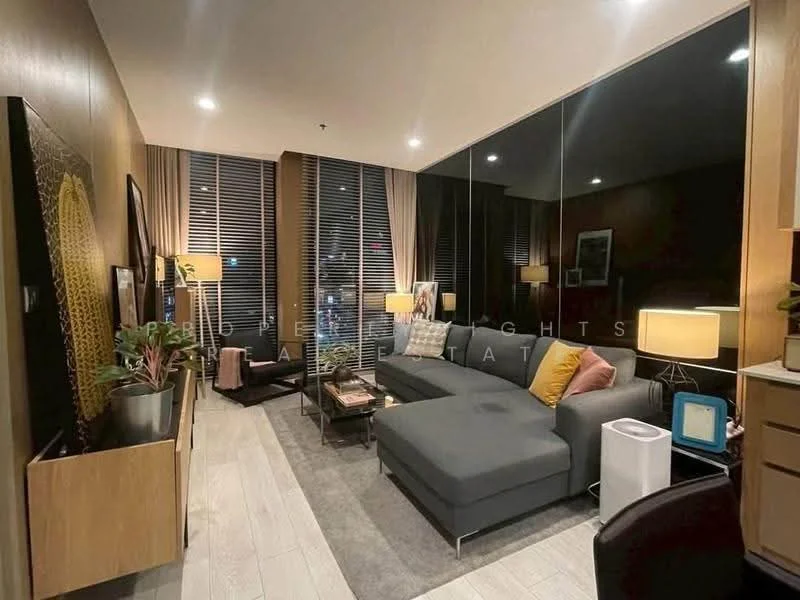 2 Bedroom condo in Noble Ploenchit