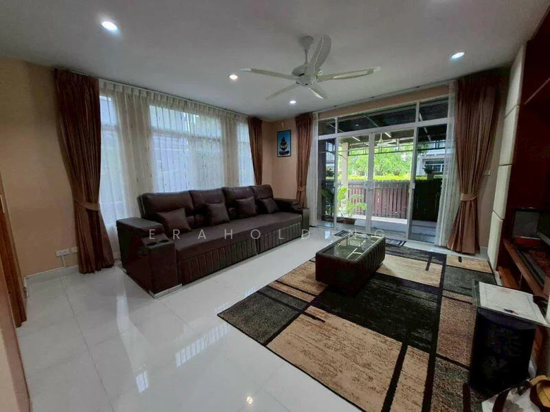 3 Bedroom condo in Passorn Prestiege Luxe Pattanakarn