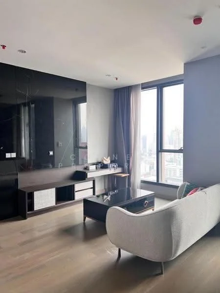 2 Bedroom condo in The Esse at Singha Complex