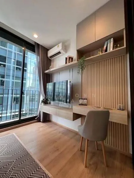 1 Bedroom condo in Noble Around Ari