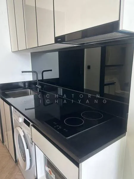 1 Bedroom condo in Chapter Charoennakhon–Riverside