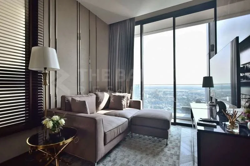 2 Bedroom condo in The Esse Sukhumvit 36