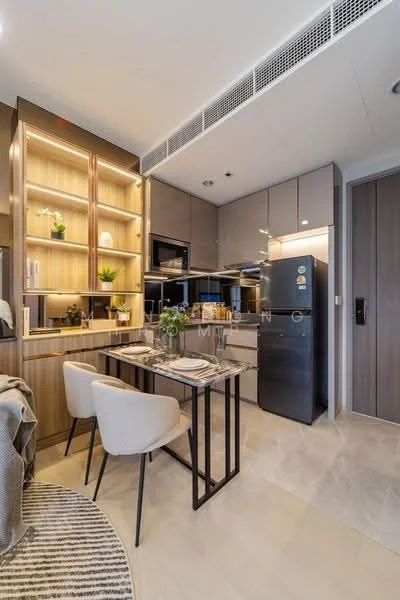1 Bedroom condo in The Extro Phayathai-Rangnam