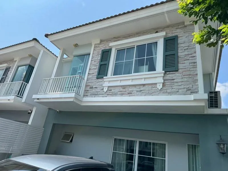 3 Bedroom condo in Villaggio 2 Rama 2