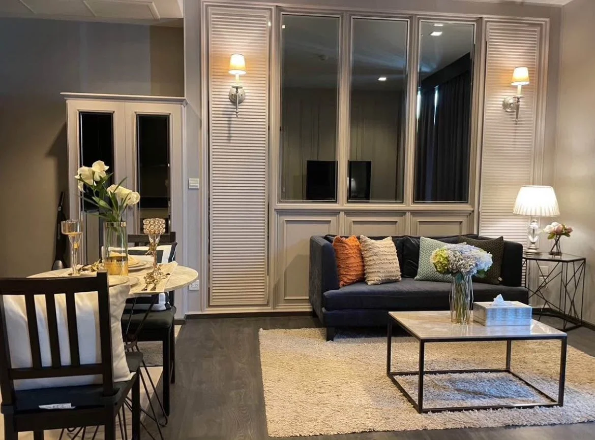 1 Bedroom condo in The Edge Sukhumvit 23