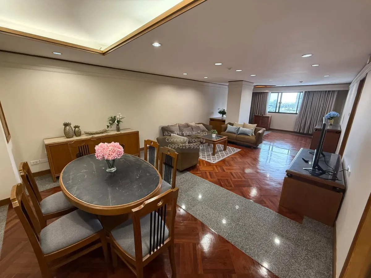 2 Bedroom condo in United Tower Thonglor