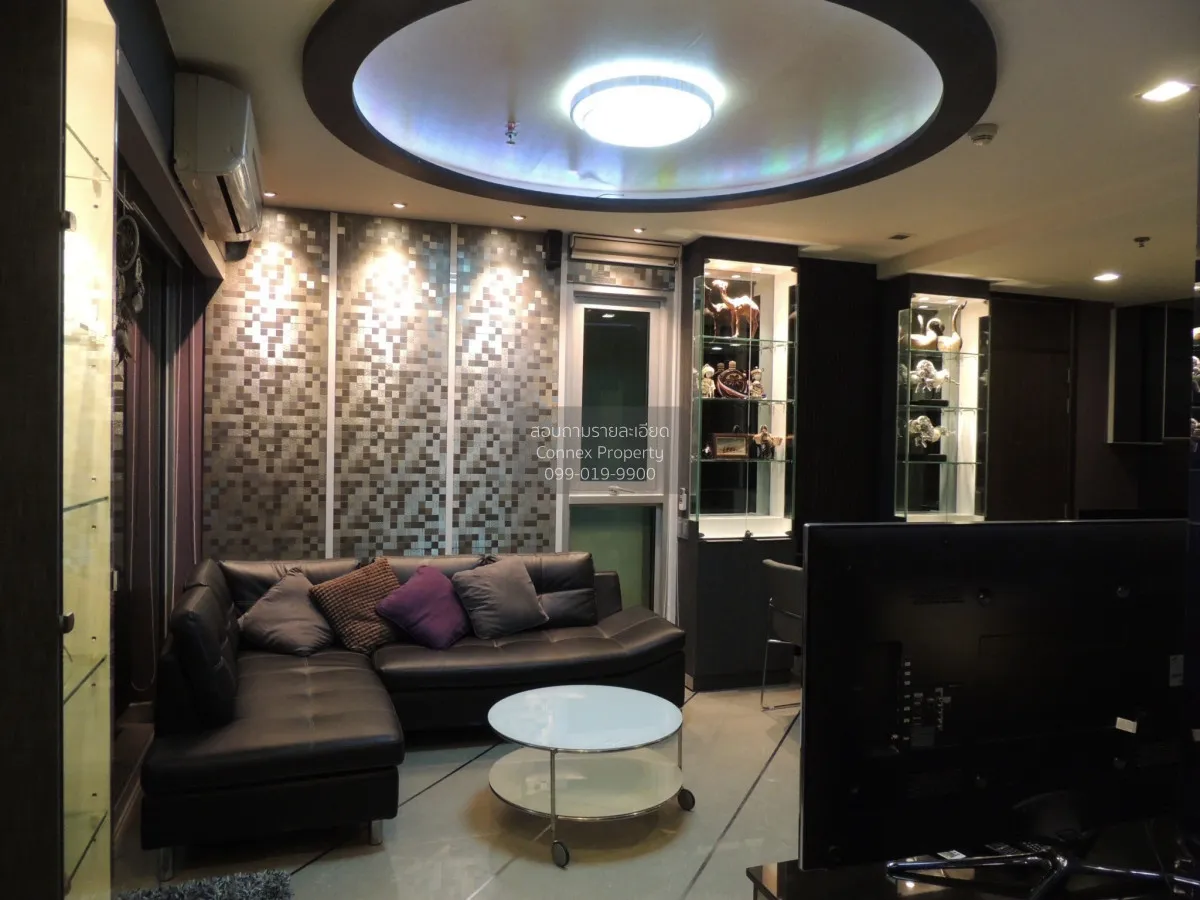 1 Bedroom condo in Sky Walk Residences