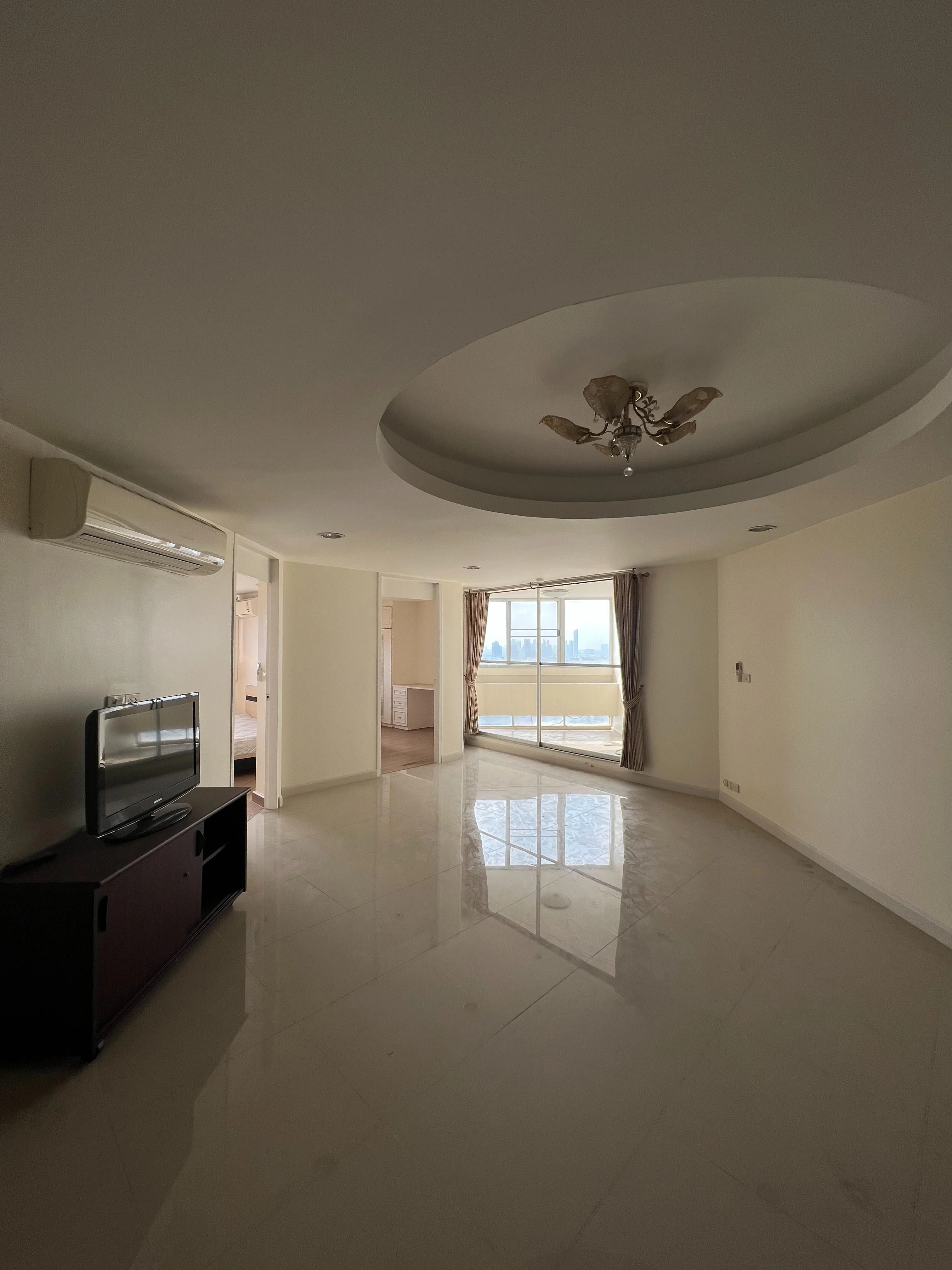3 Bedroom condo in Tai Ping Towers
