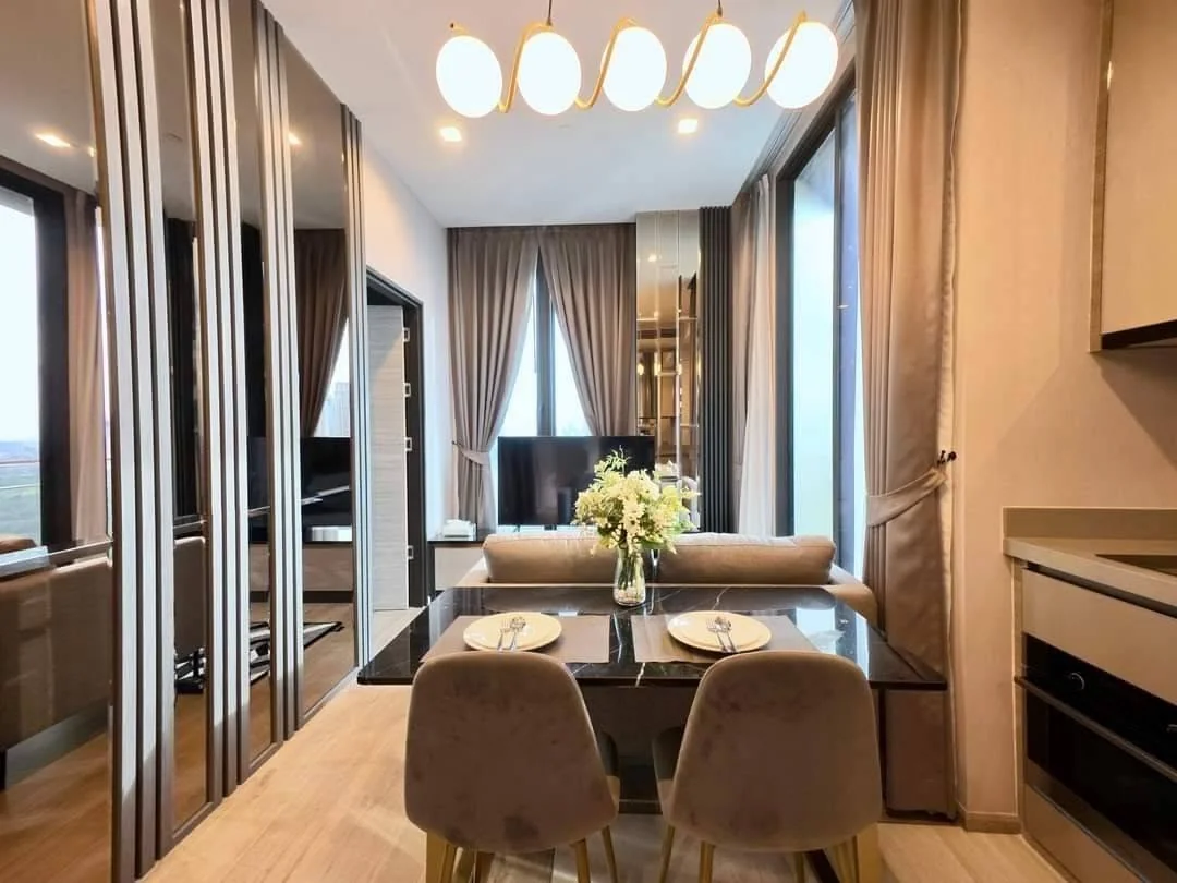 2 Bedroom condo in The Crest Park Residences