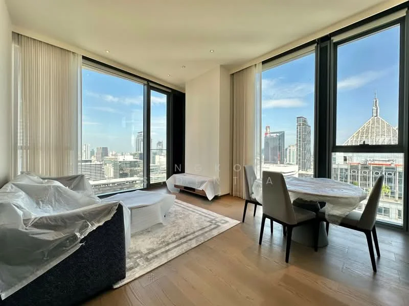 1 Bedroom condo in Scope Langsuan