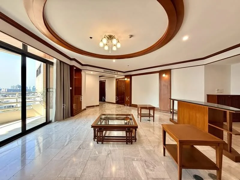 3 Bedroom condo in Ruamsuk Condominium