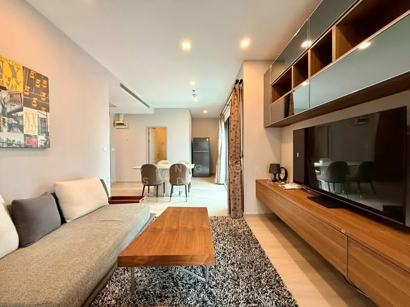 2 Bedroom condo in Noble Refine