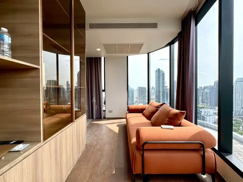 2 Bedroom condo in IDEO Q Sukhumvit 36