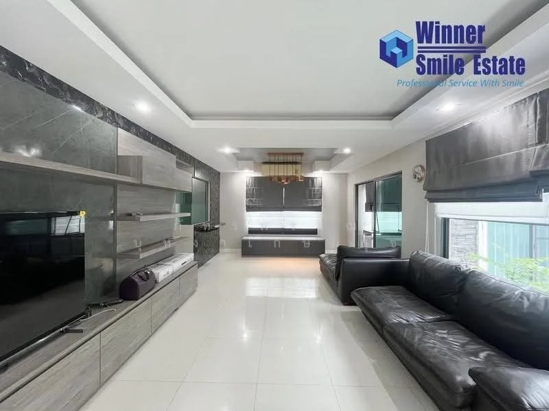 4 Bedroom condo in Mantana Bangna Km.7