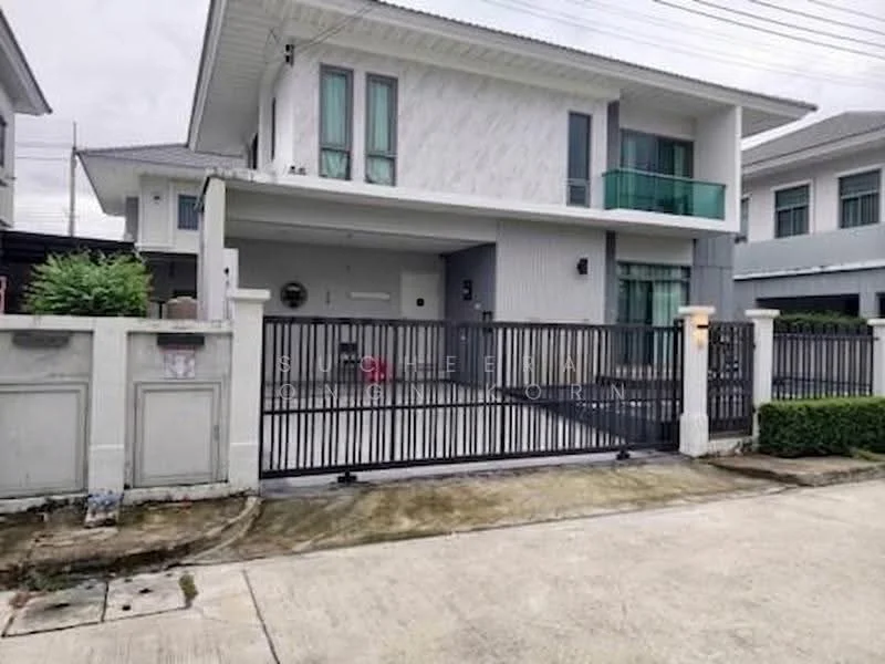 3 Bedroom condo in Perfect Place Sukhumvit 77-Suvarnabhumi