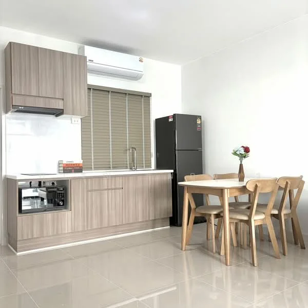 3 Bedroom condo in Pleno Sukhumvit-Bangna 3