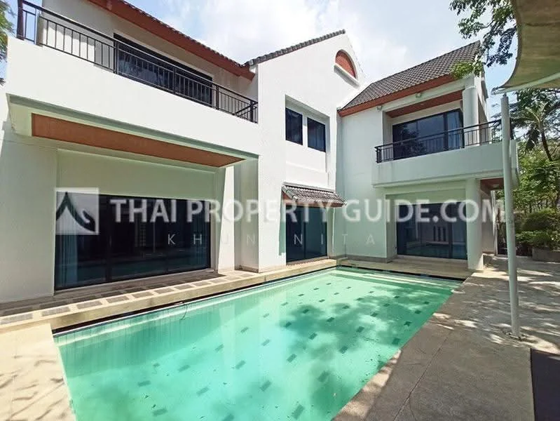 4 Bedroom condo in Nichada Thani