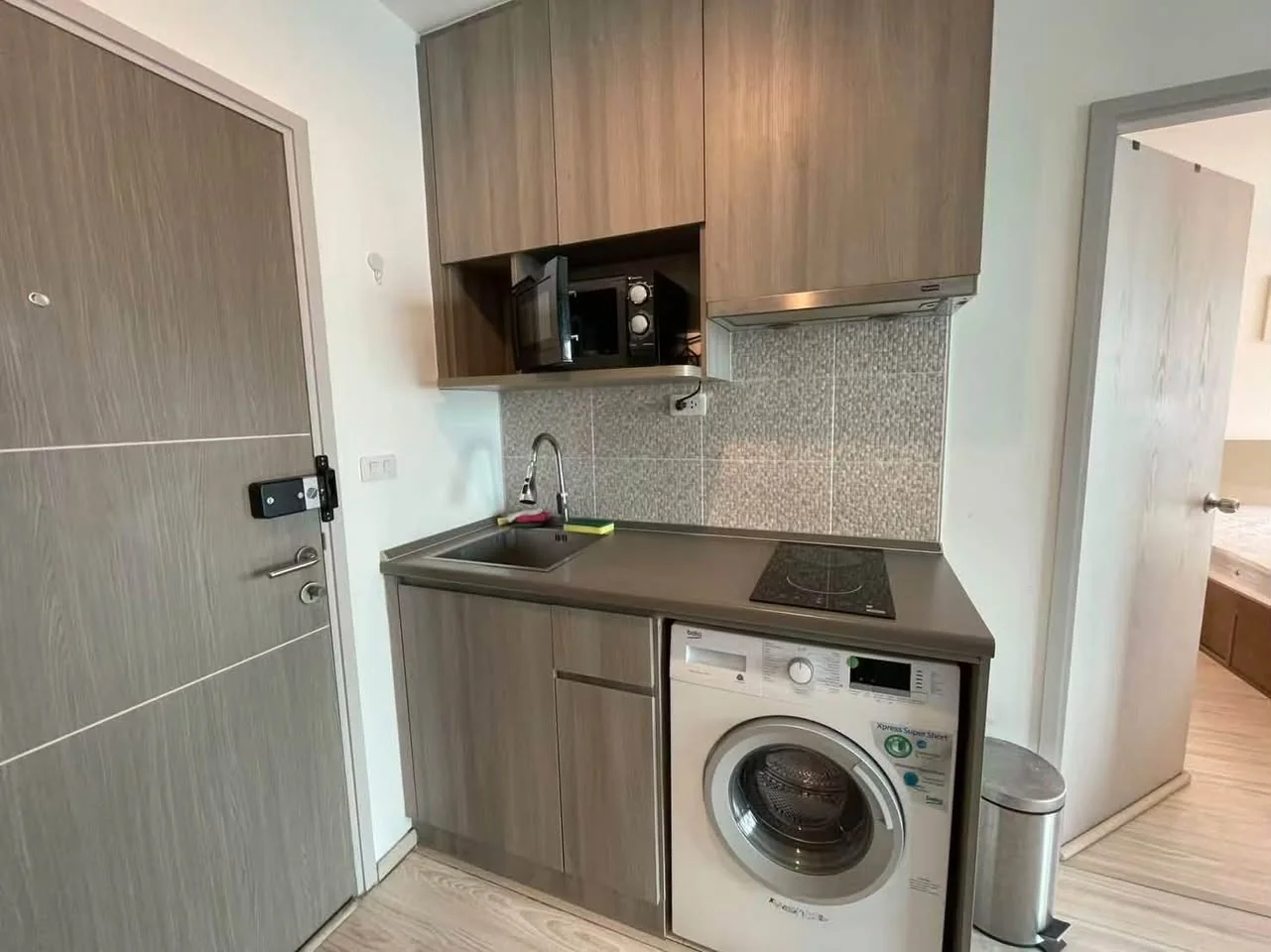 1 Bedroom condo in IDEO Mobi Grand Interchange Bangsue