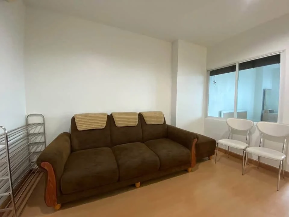 1 Bedroom condo in Life @ Ratchada-Huai Khwang