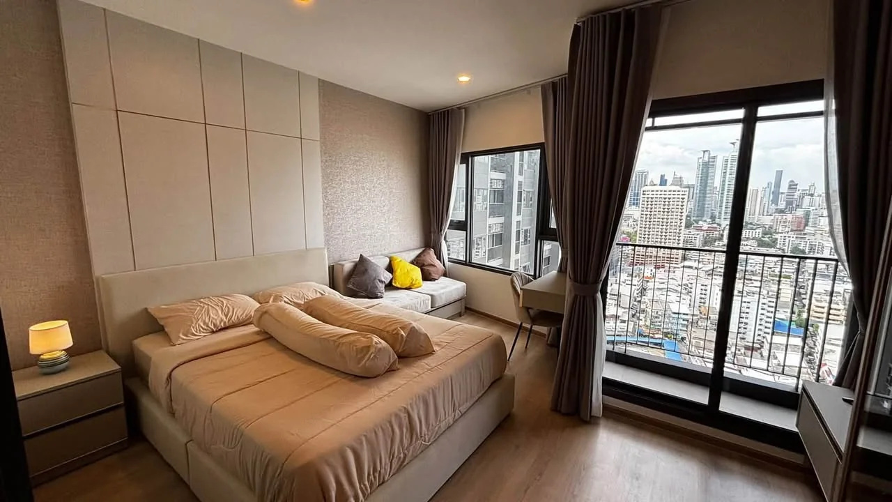 1 Bedroom condo in Life Rama 4-Asoke