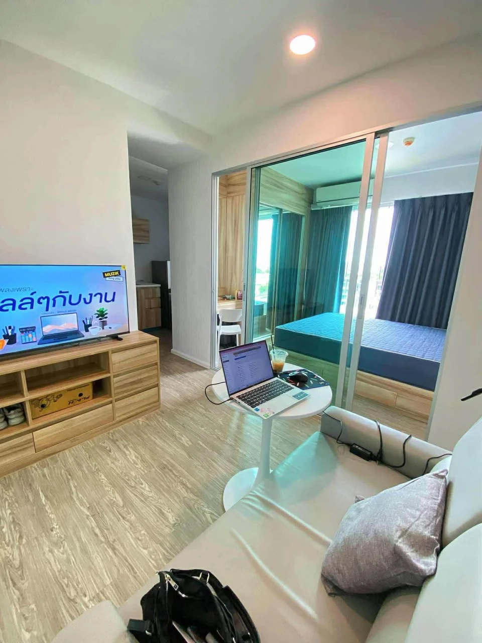 Studio condo in Happy Condo Donmuang The Terminal