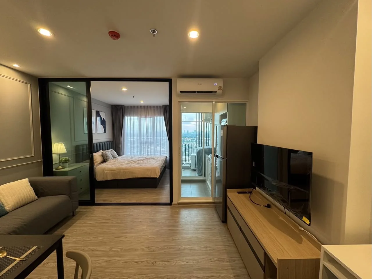 1 Bedroom condo in Regent Home Bangna