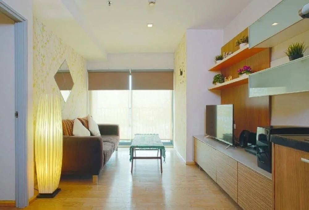 1 Bedroom condo in Noble Remix