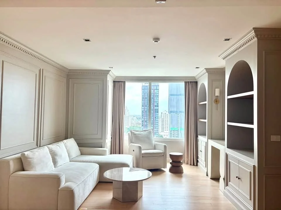 2 Bedroom condo in Eight Thonglor Residence