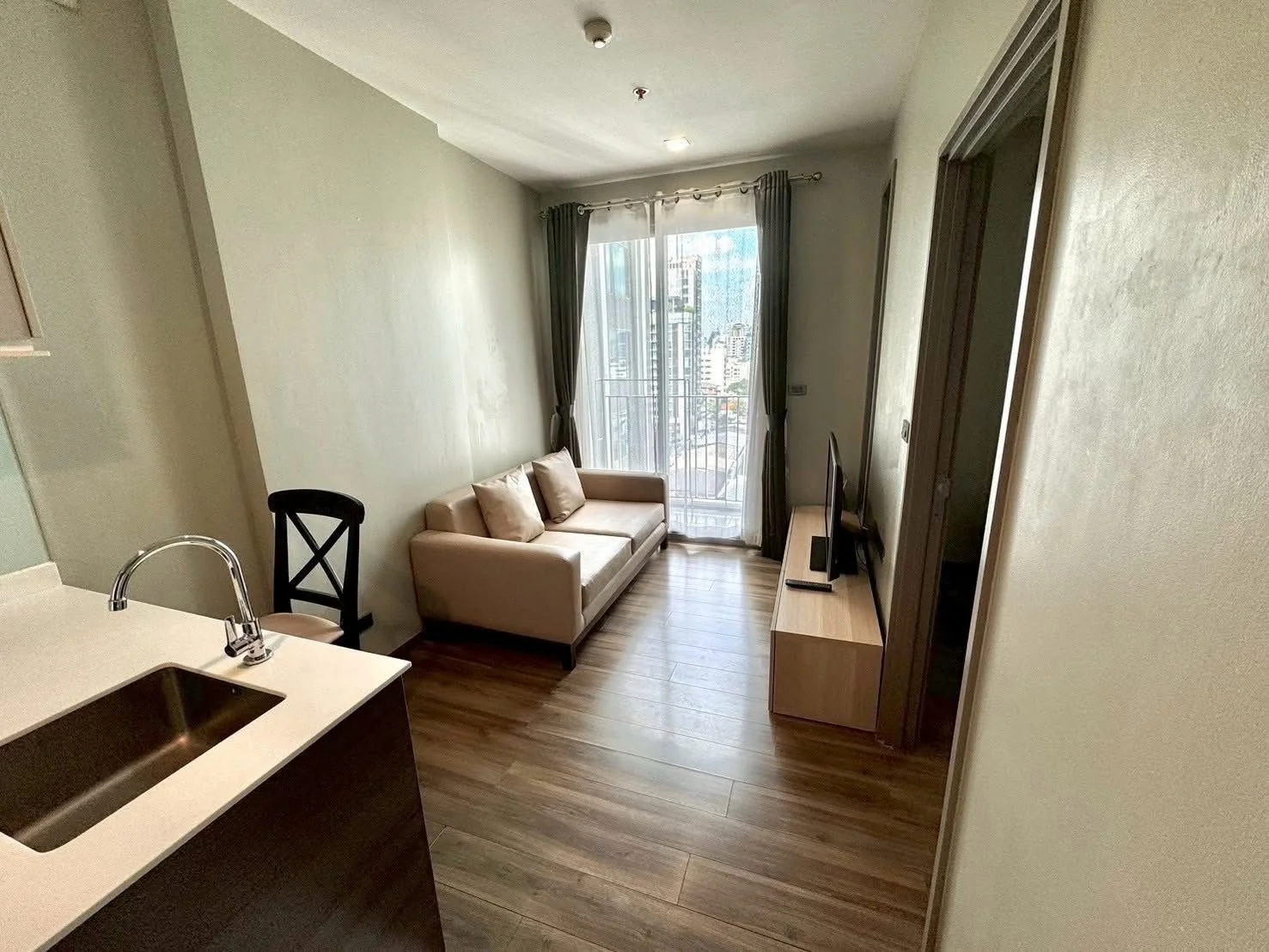 Studio condo in CEIL by Sansiri