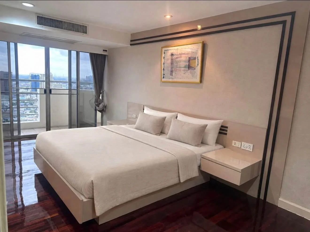3 Bedroom condo in The Waterford Diamond Tower Sukhumvit