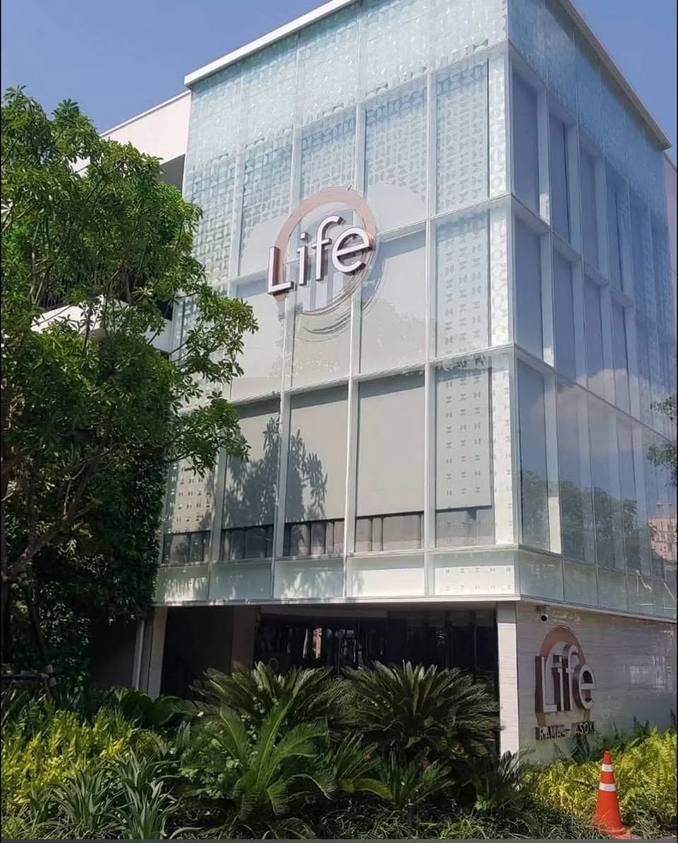 2 Bedroom condo in Life Rama 4-Asoke