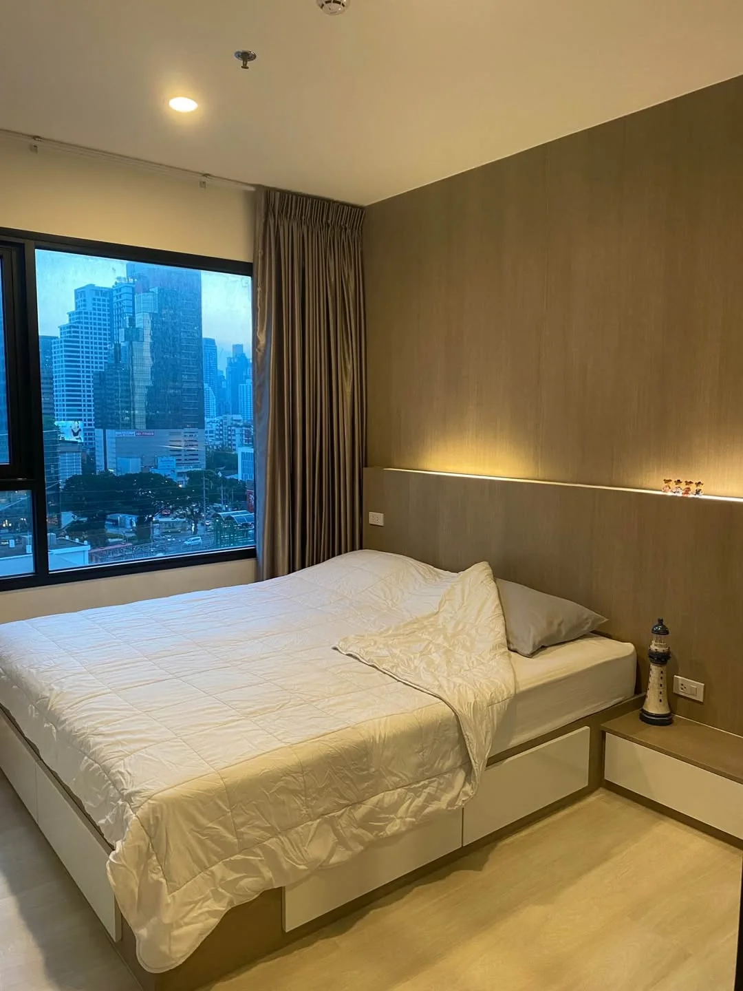 1 Bedroom condo in Life Asoke