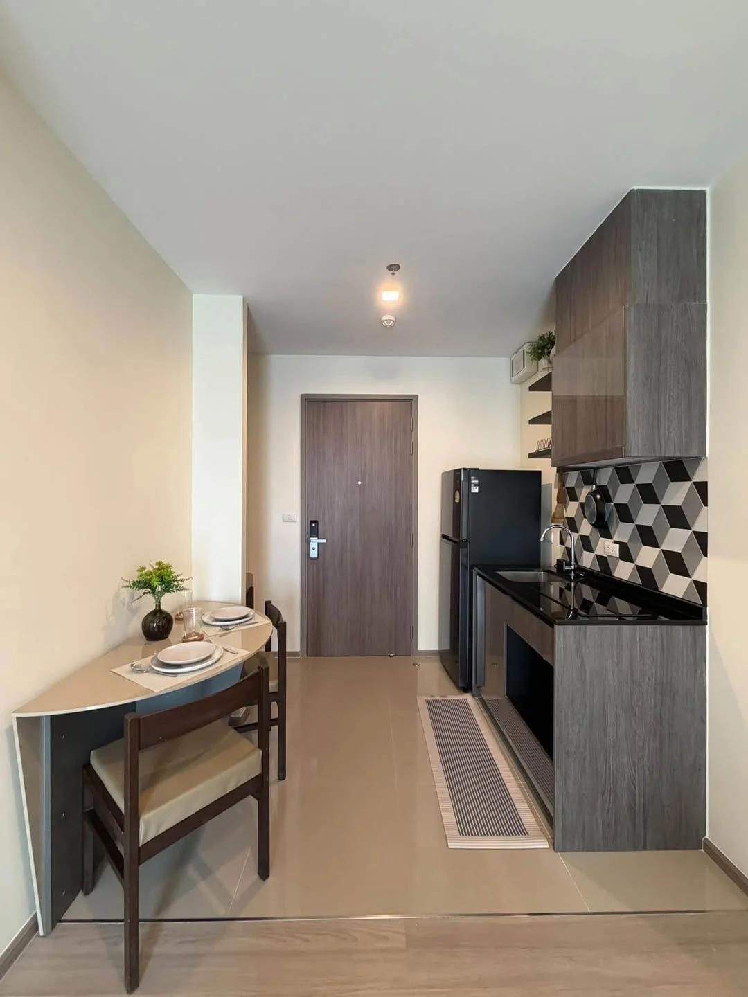 1 Bedroom condo in The Base Phetchaburi-Thonglor