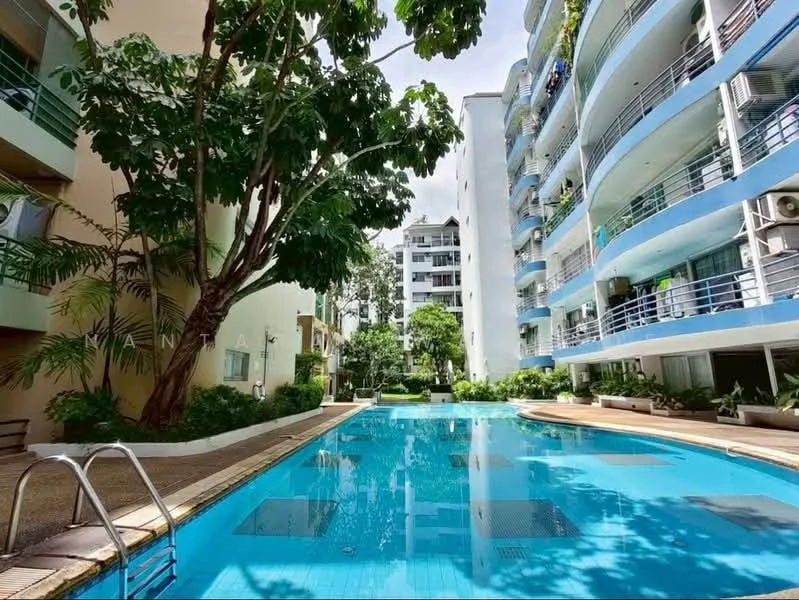 2 Bedroom condo in Waterford Park Rama 4