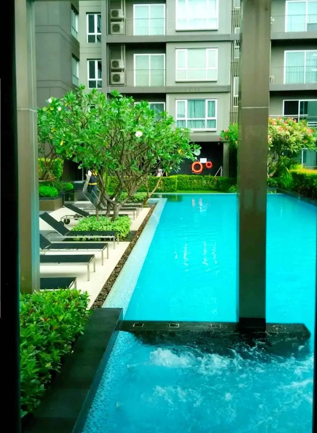 2 Bedroom condo in HIVE Taksin
