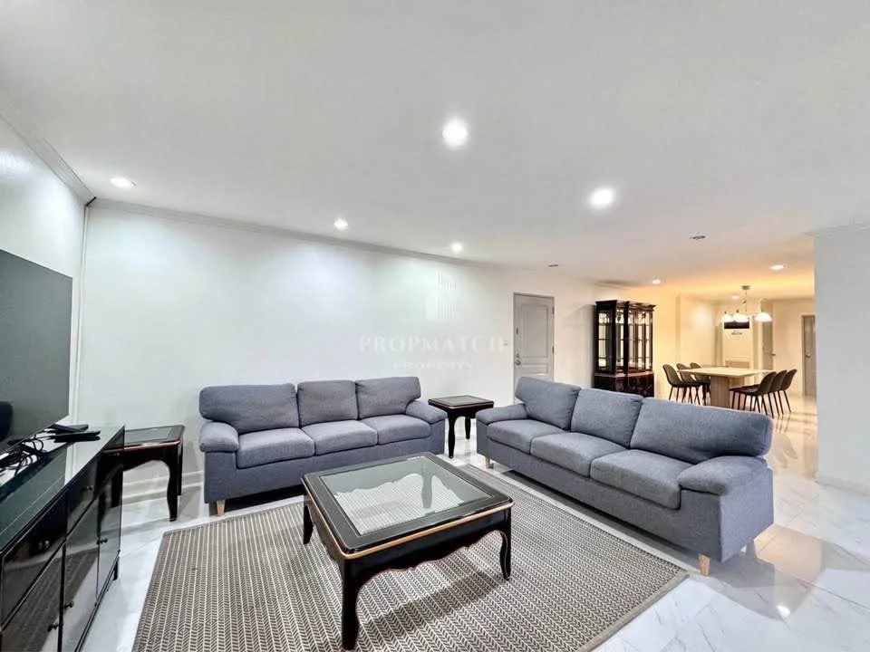 3 Bedroom condo in 39 Suites