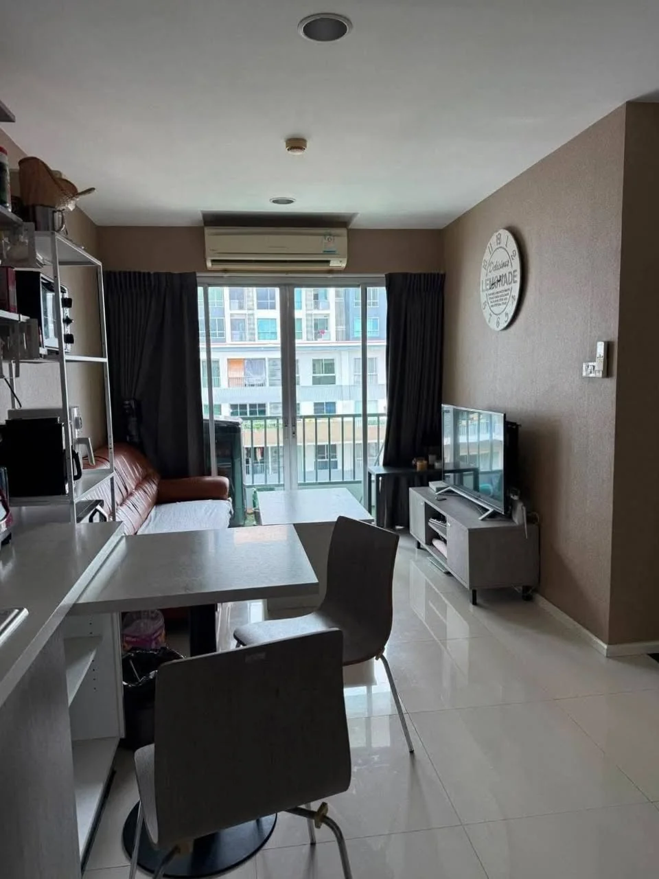 1 Bedroom condo in Whizdom Punnawithi Station