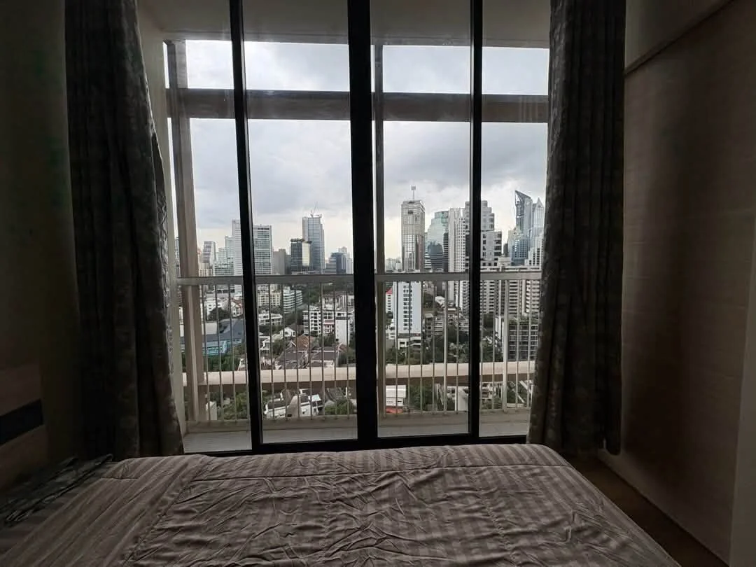 1 Bedroom condo in Park Origin Phrom Phong (Park 24)