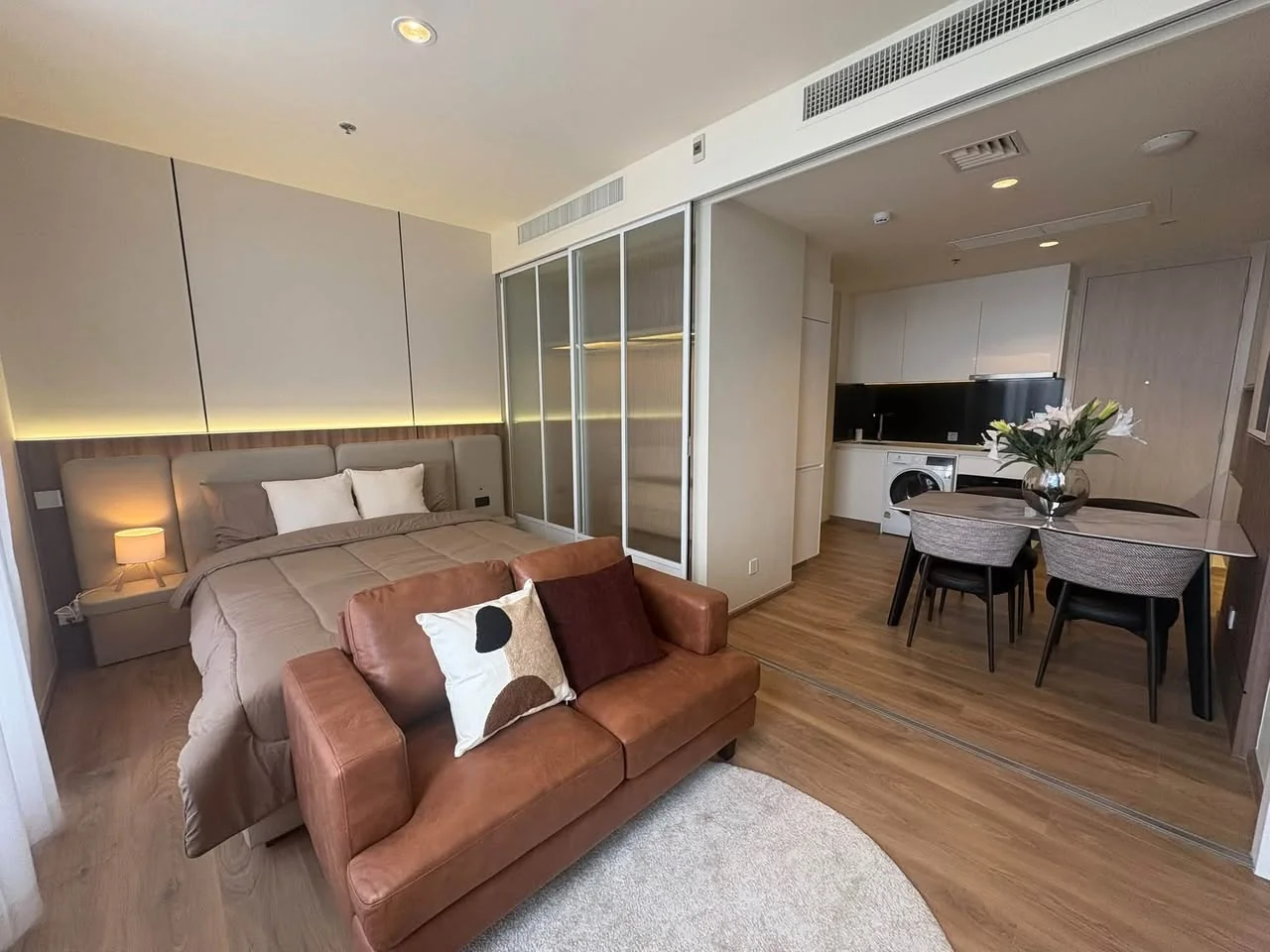 1 Bedroom condo in Noble Form Thonglor
