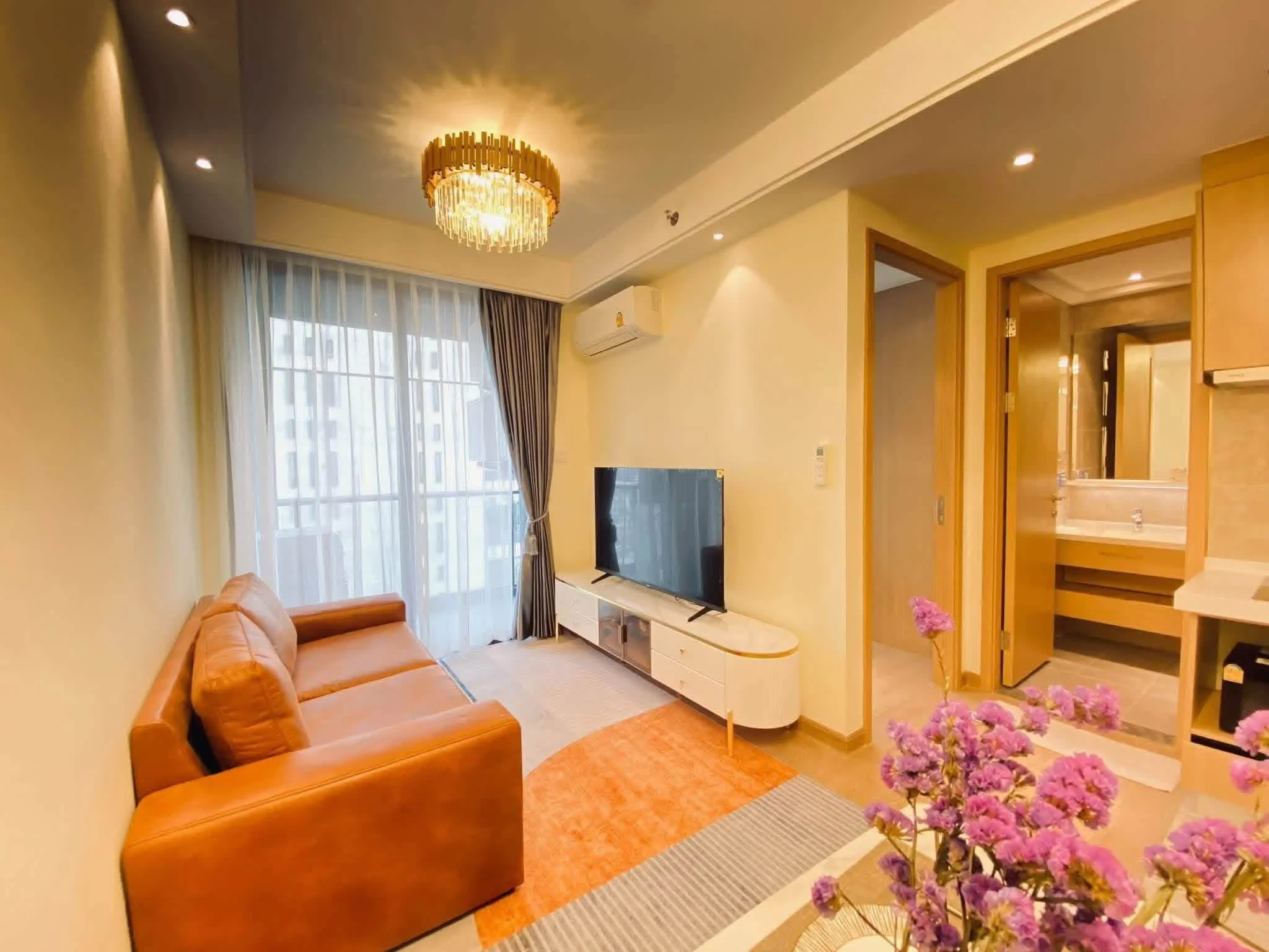 1 Bedroom condo in Regal Sathon-Naradhiwas