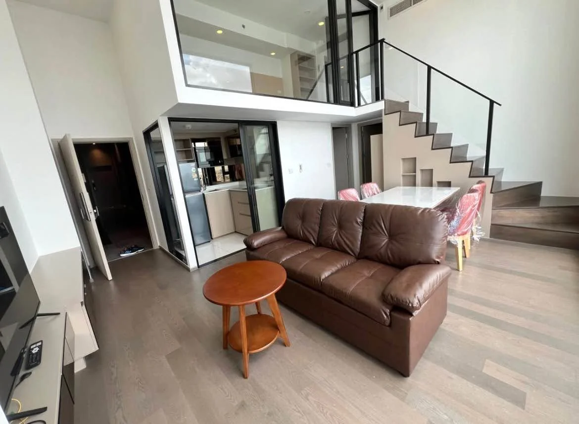 2 Bedroom condo in Park Origin Ratchathewi