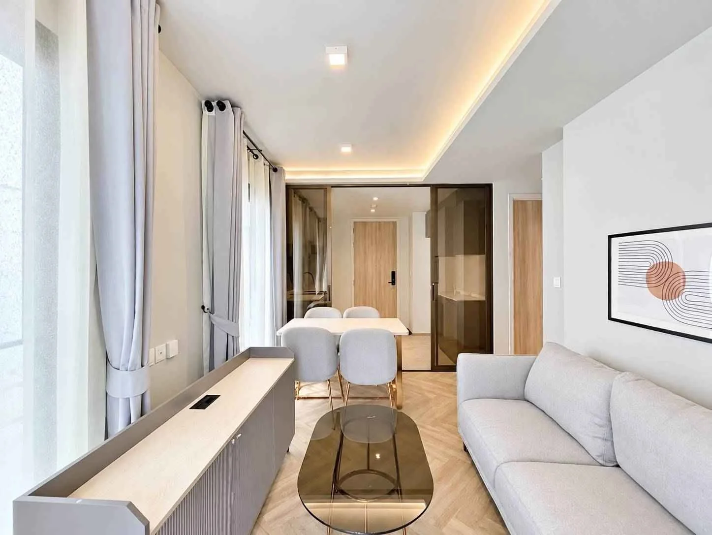 2 Bedroom condo in Chapter Thonglor 25